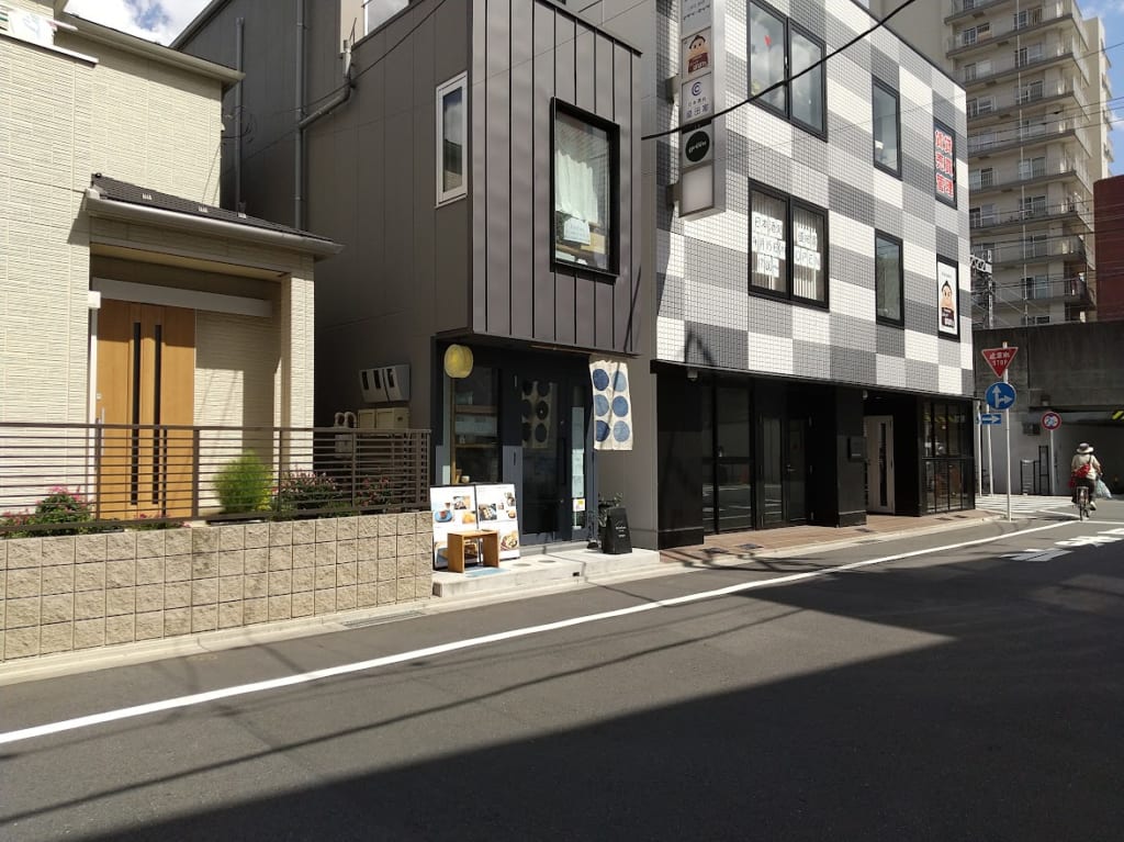 【川崎市多摩区】登戸の隠れ家的カフェ「tabitali cafe(タビタリ カフェ)」のタリーで体リセット&ほっこりタイム。おしゃれ雑貨にも ...