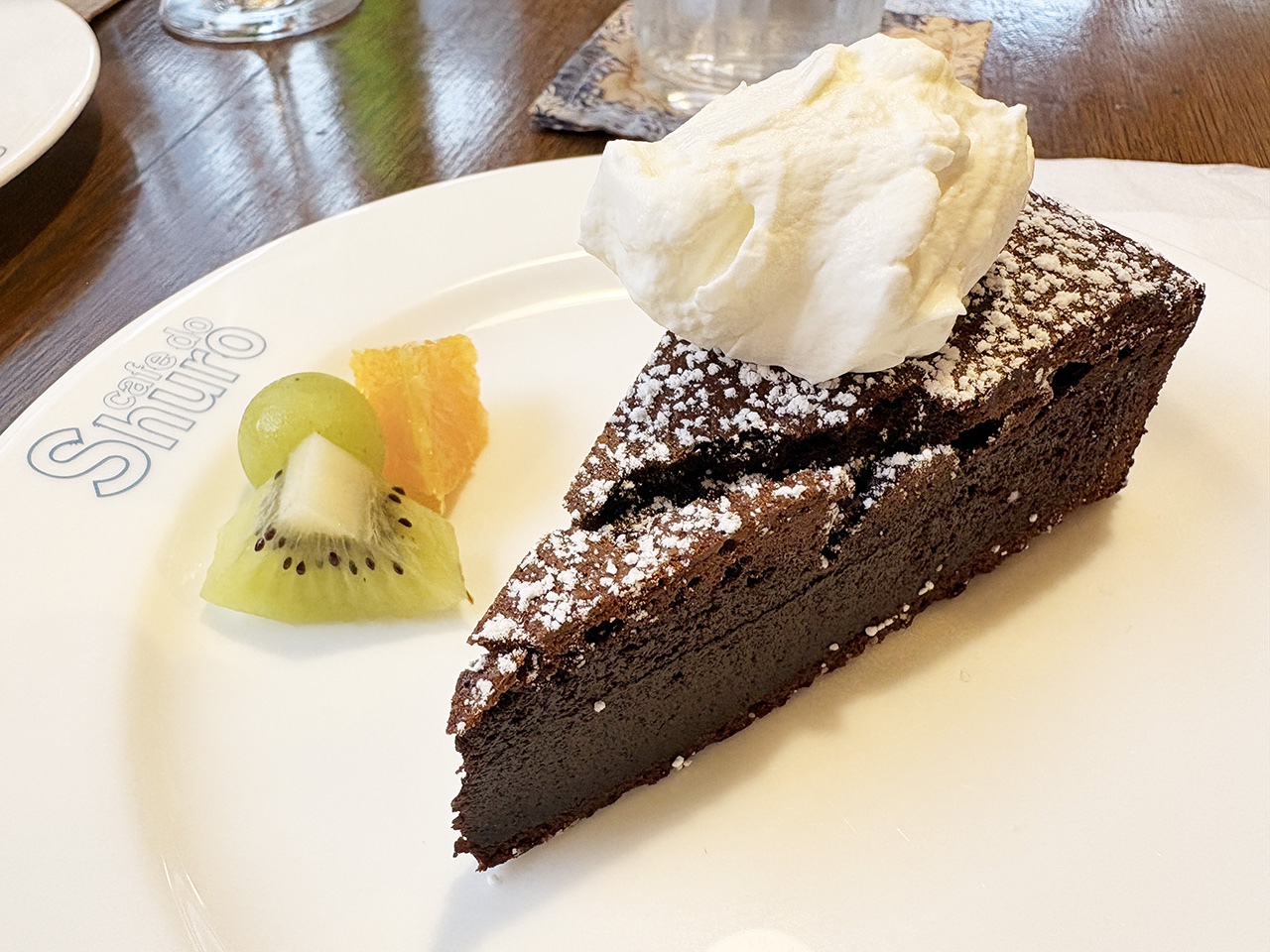 カフェドシュロのガトーショコラ