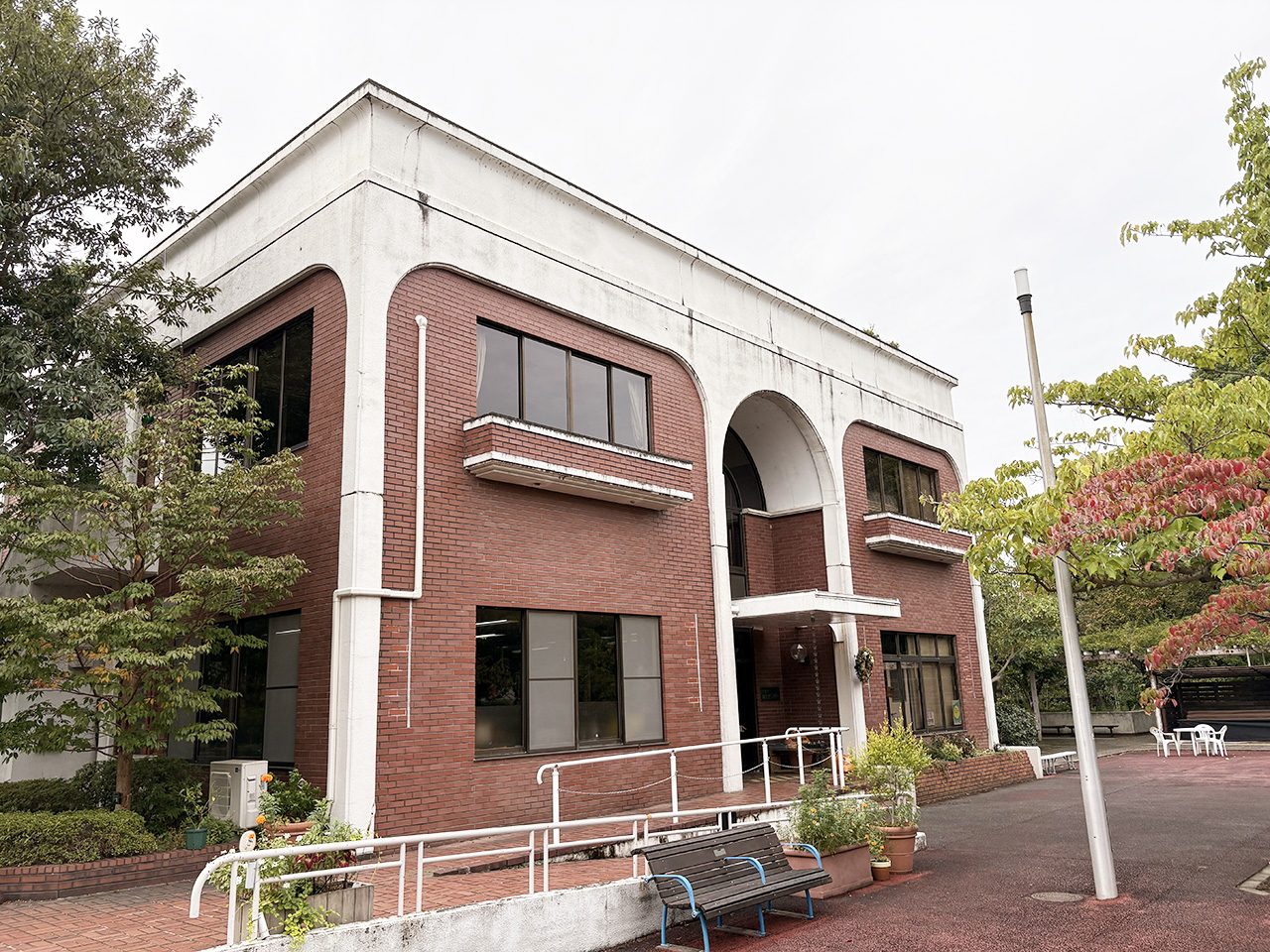 緑化センター緑の相談所外観