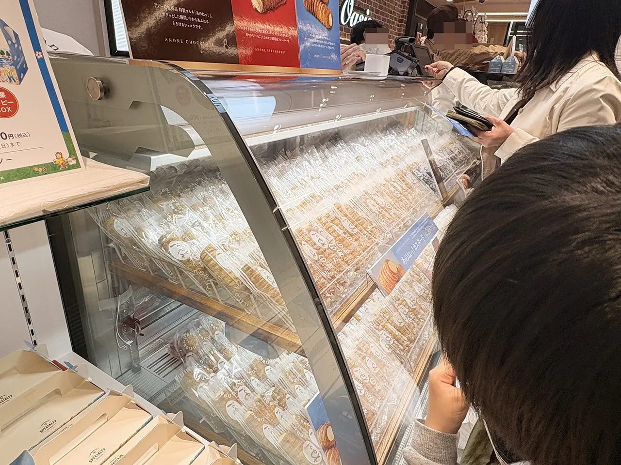 ビーンズ登戸オープン初日のパティスリーアノー