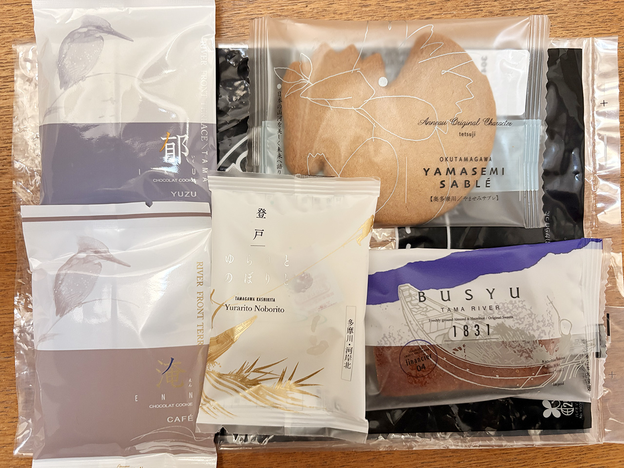 パティスリーアノーの焼き菓子